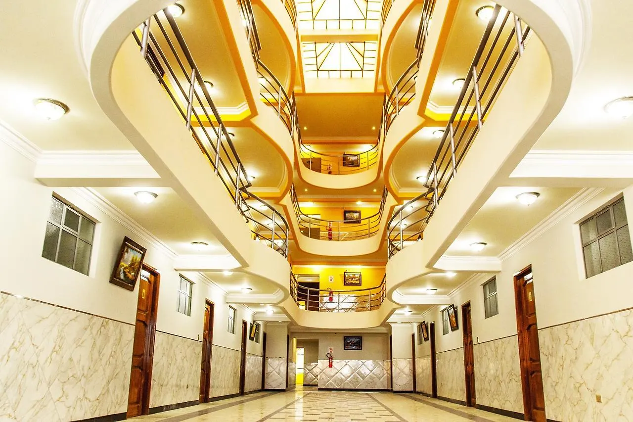 Hotel Berfran Sucre
